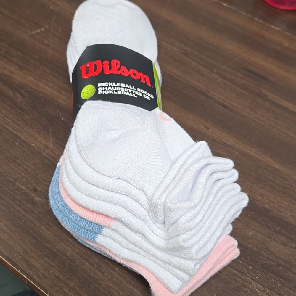 Wilson 6 Pack of Women's Pickleball Quarter Socks